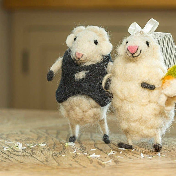 Bride and Groom Wedding  Sheep